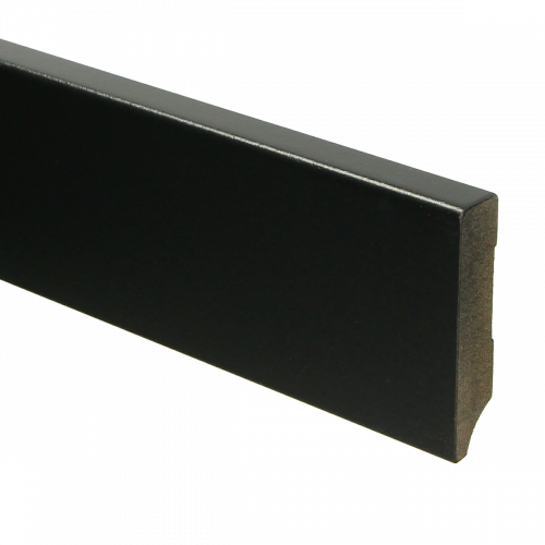15939 MDF Moderne plint 70x15mm voorgelakt RAL 9005 - 15939 70x15 1 - 7805