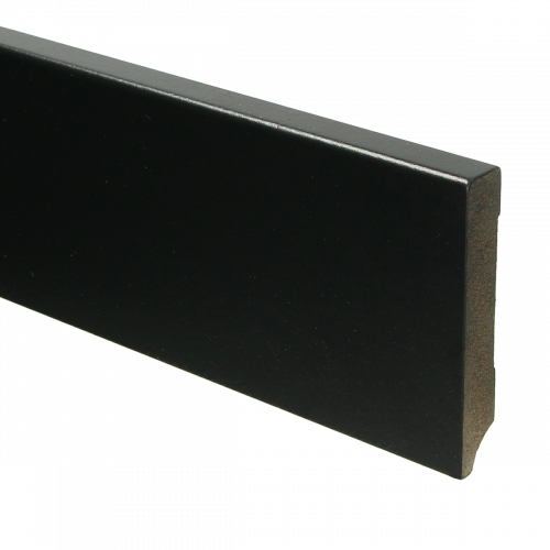 15940 MDF Moderne plint 90x15mm voorgelakt RAL 9005 - 15940 90x15 1 - 7822