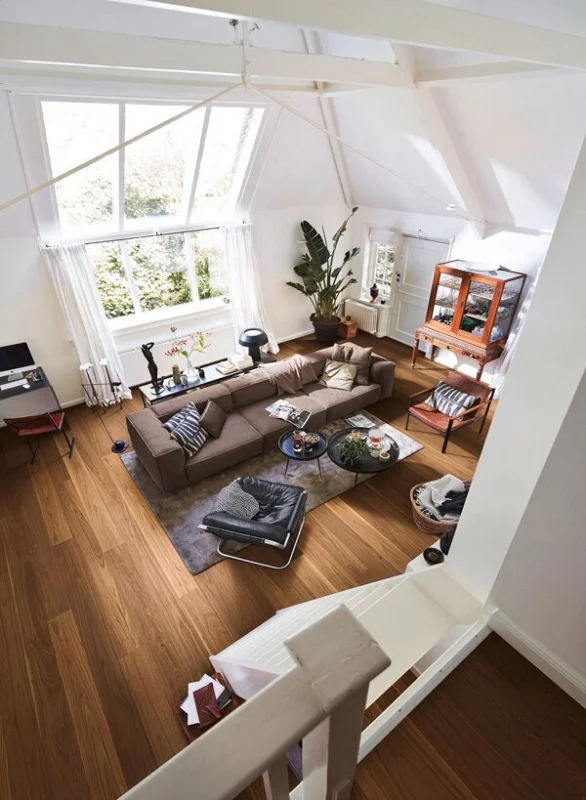 MeisterParquet. longlife PD400 Amerikaans notelaar levendig 09009 - 9009 pd400 ultramattlackiert ambiente r01 600x819 - Meister PD400 09009