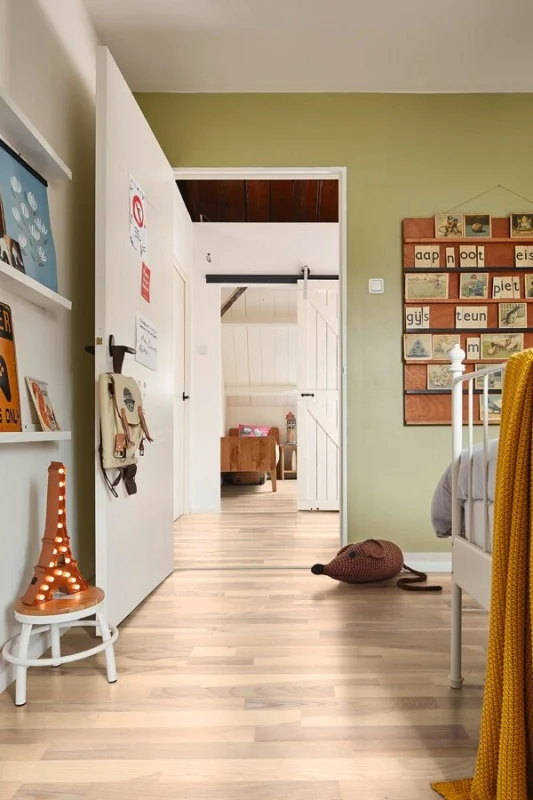 MeisterParquet. longlife PC200 Es levendig wit 09044 - 9044 pc200 ultramattlackiert ambiente r01 600x900 - Meister PC200 09044