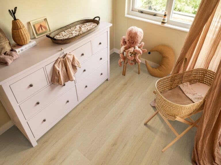 Floorlife Greenford click SRC natural 6071201019 - Ambiant valento dryback natural plak pvc 6070101019 sfeer - Floorlife 6071201019