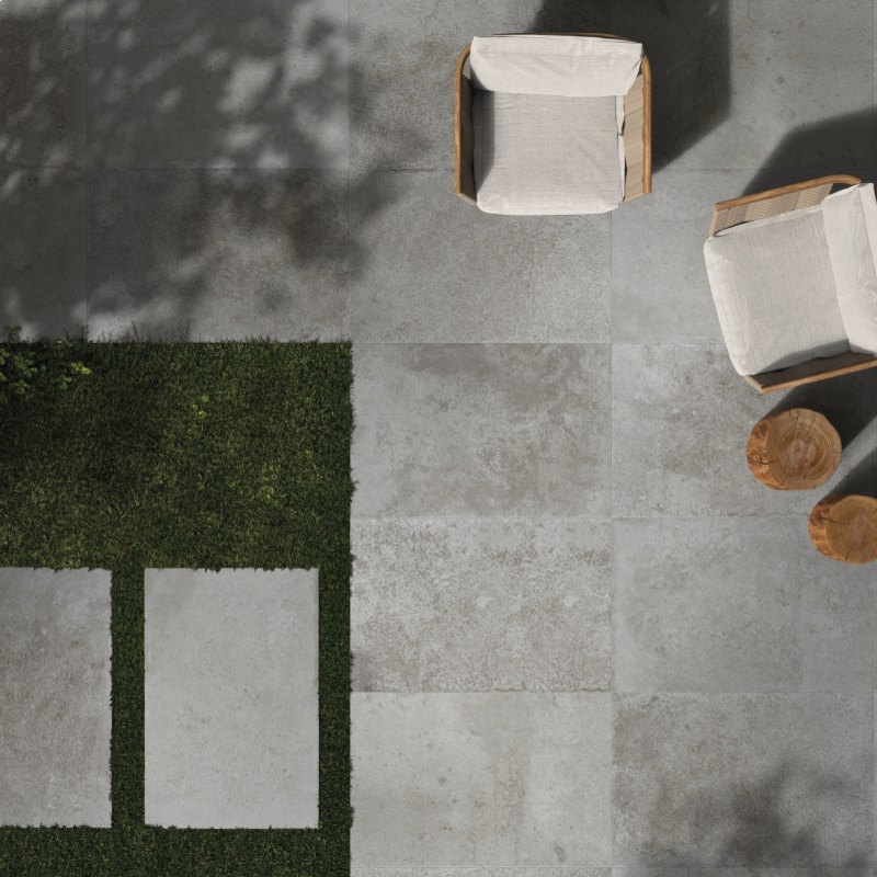 Keramische binnentegel Michel Oprey 4Ceramics Castle Stone Grigio 60x90x1cm - Castle stone grey sfeer 1 - 18235