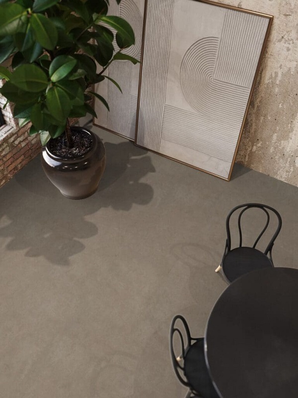 Ambiant Cerino click SRC taupe 6043103819 - Floorlife highbury dryback taupe plak pvc 6040100819 sfeer - 21699