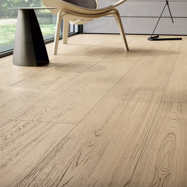 Keramische binnentegel CeraVision Nordic Wood Almond 26x160x0,95cm - Novabell almond bedroom part02 01 - 13194