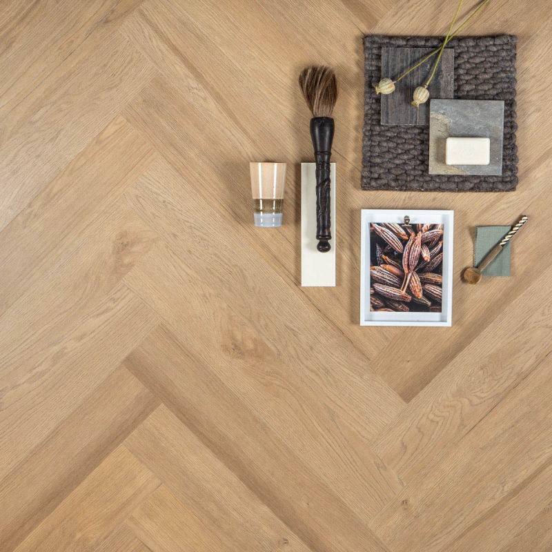 OTIUM Lux Herringbone Dryback visgraat (plak PVC) 94637 - Otium lux herringbone spc rigid visgraat klik pvc t94635 sfeer - OTIUM 94637