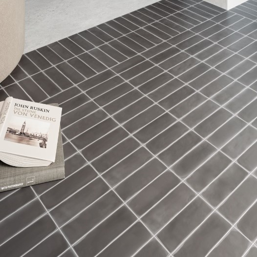 Keramische binnentegel CeraVision Rebels Nero Mat 5x15x0,85cm - Rebels nero mat sfeer - 13414