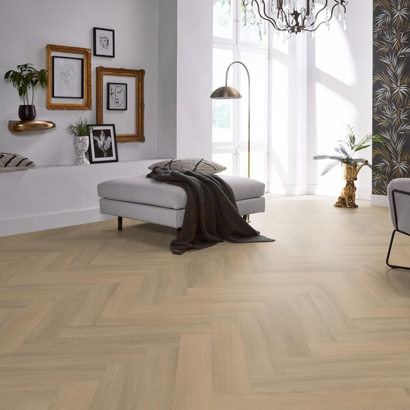 Floorlife YUP Sutton herringbone dryback warm beige 9030150419 - Yup sutton warm beige sfeer - 11643